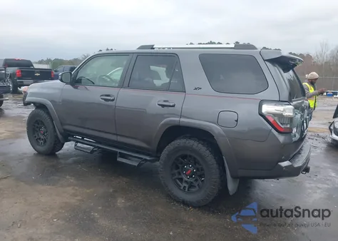 2021 Toyota 4Runner Sr5 z USA, uszkodzony, nr VIN JTEMU5JR8M5859051